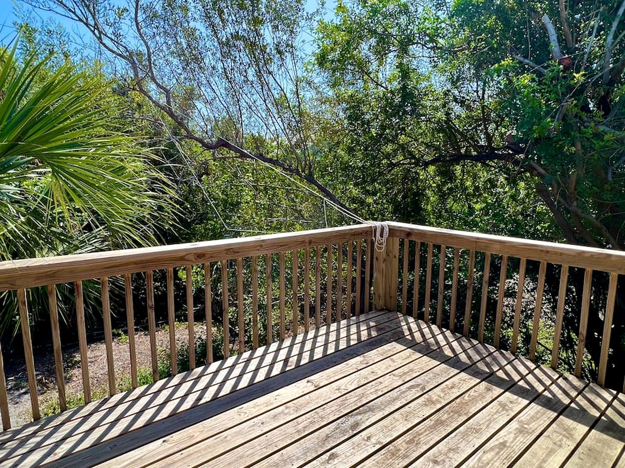 Charming Tropical Treehouse with Kayaks near Little Gasparilla Island, Florida