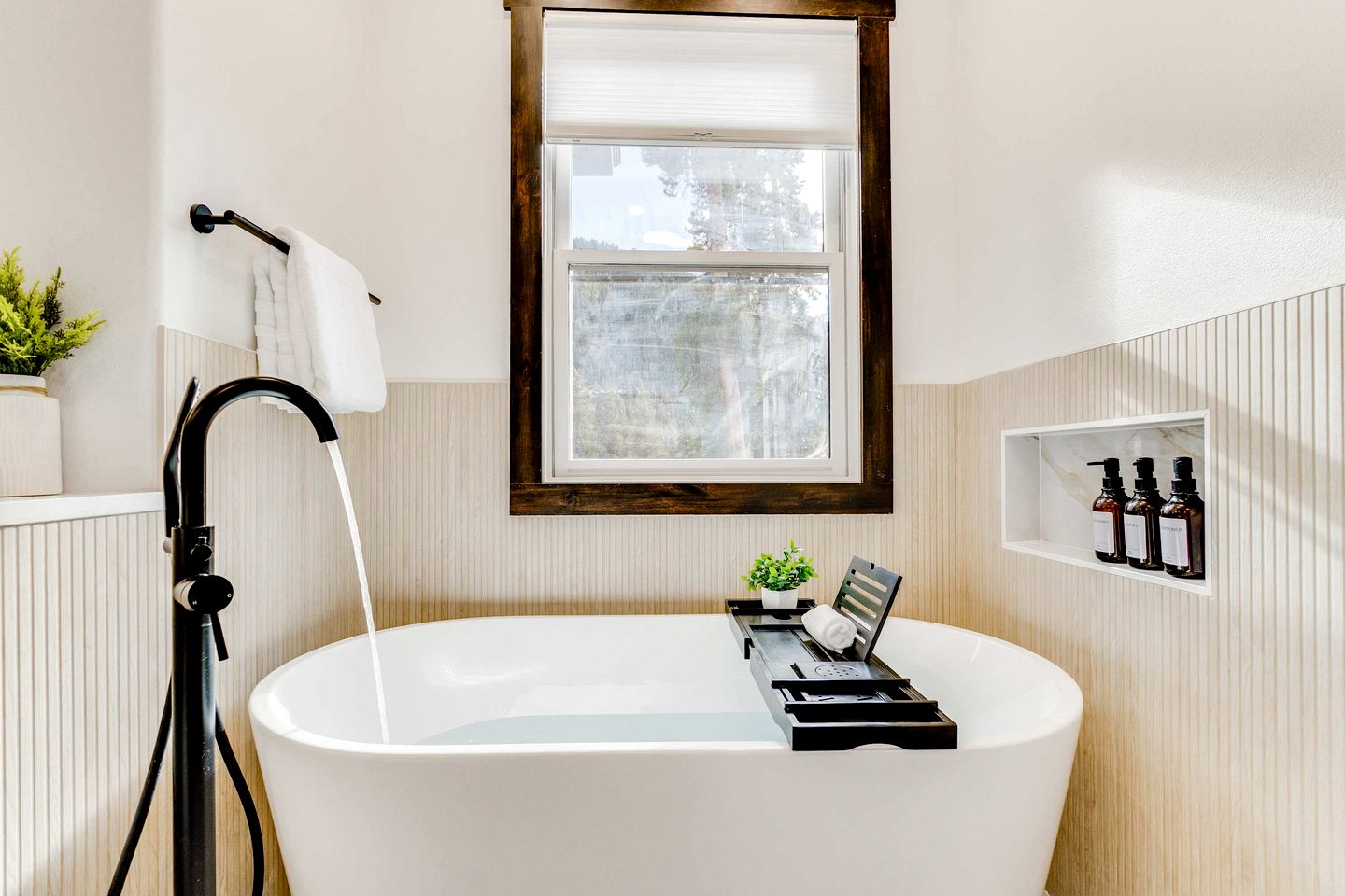 Luxury Mountain Retreat with Sauna & Entertainment Lounge near Keystone Resort in Keystone, Colorado