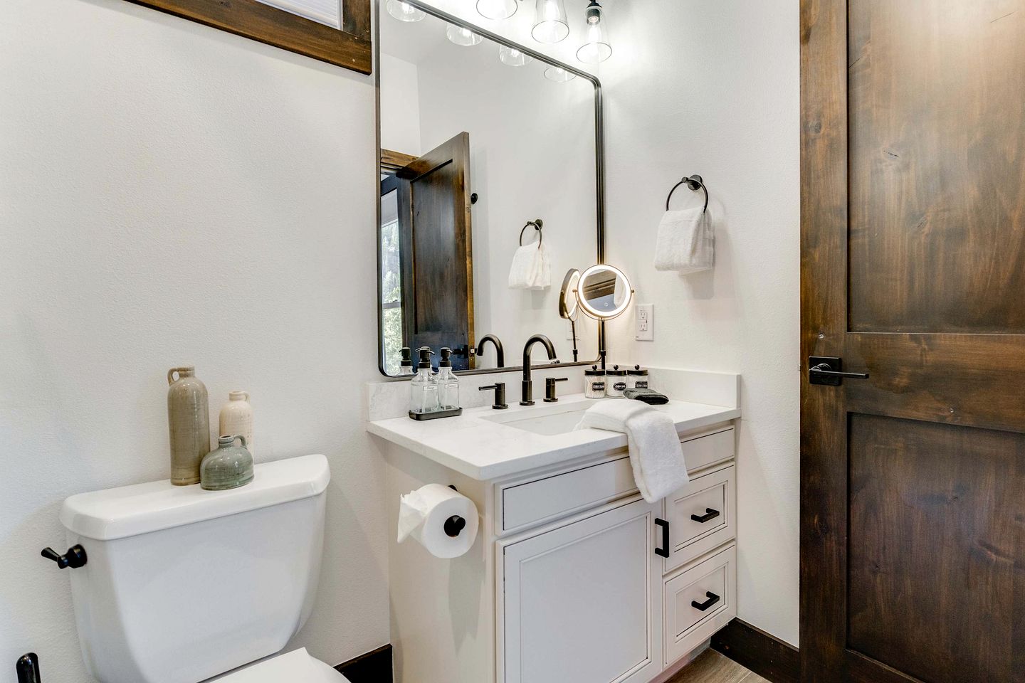 Luxury Mountain Retreat with Sauna & Entertainment Lounge near Keystone Resort in Keystone, Colorado