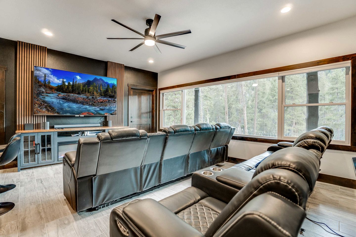 Luxury Mountain Retreat with Sauna & Entertainment Lounge near Keystone Resort in Keystone, Colorado