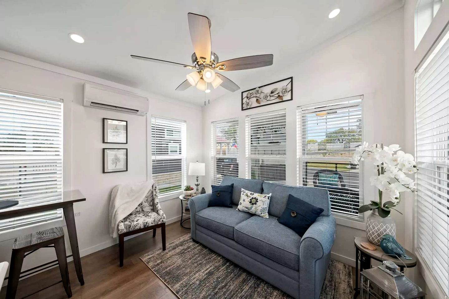 Modern Tiny Home Escape with Pool and Resort Amenities Near Fredericksburg, TX