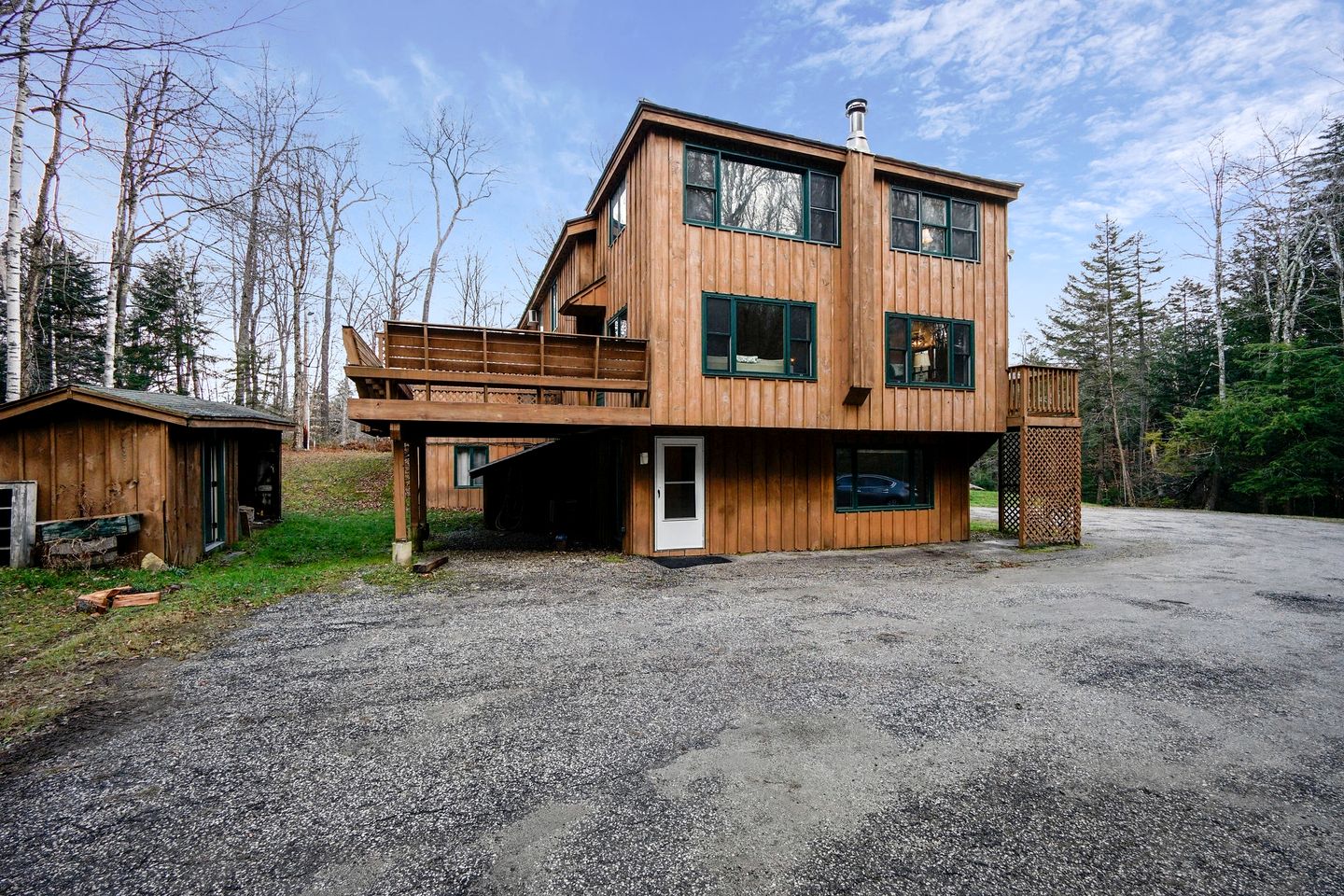 Stunning Modern Cabin with Fire Pit in Killington, Vermont