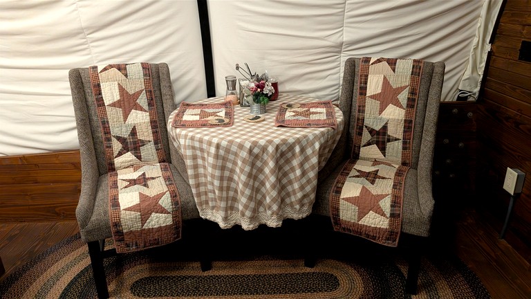 Cabins (United States of America, Melrose, Florida)