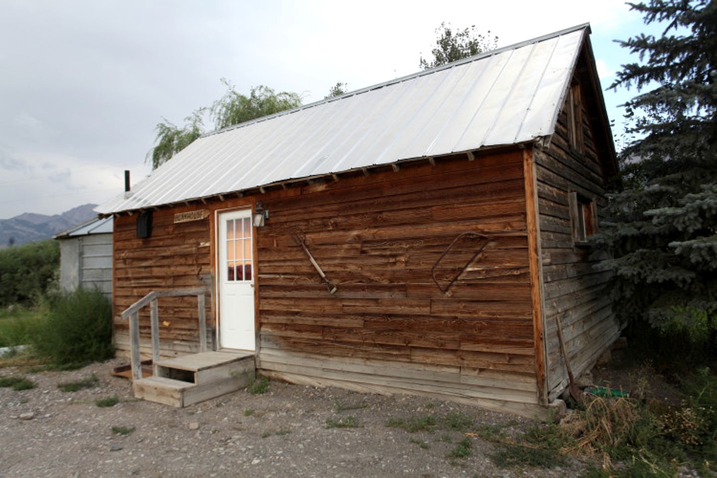 Cozy Cabin Vacation Rental near the Sawtooth Mountains in Moore, Idaho