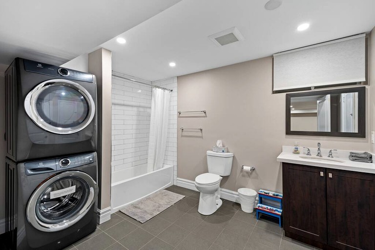 Vacation Rentals (Canada, Marmora, Ontario)