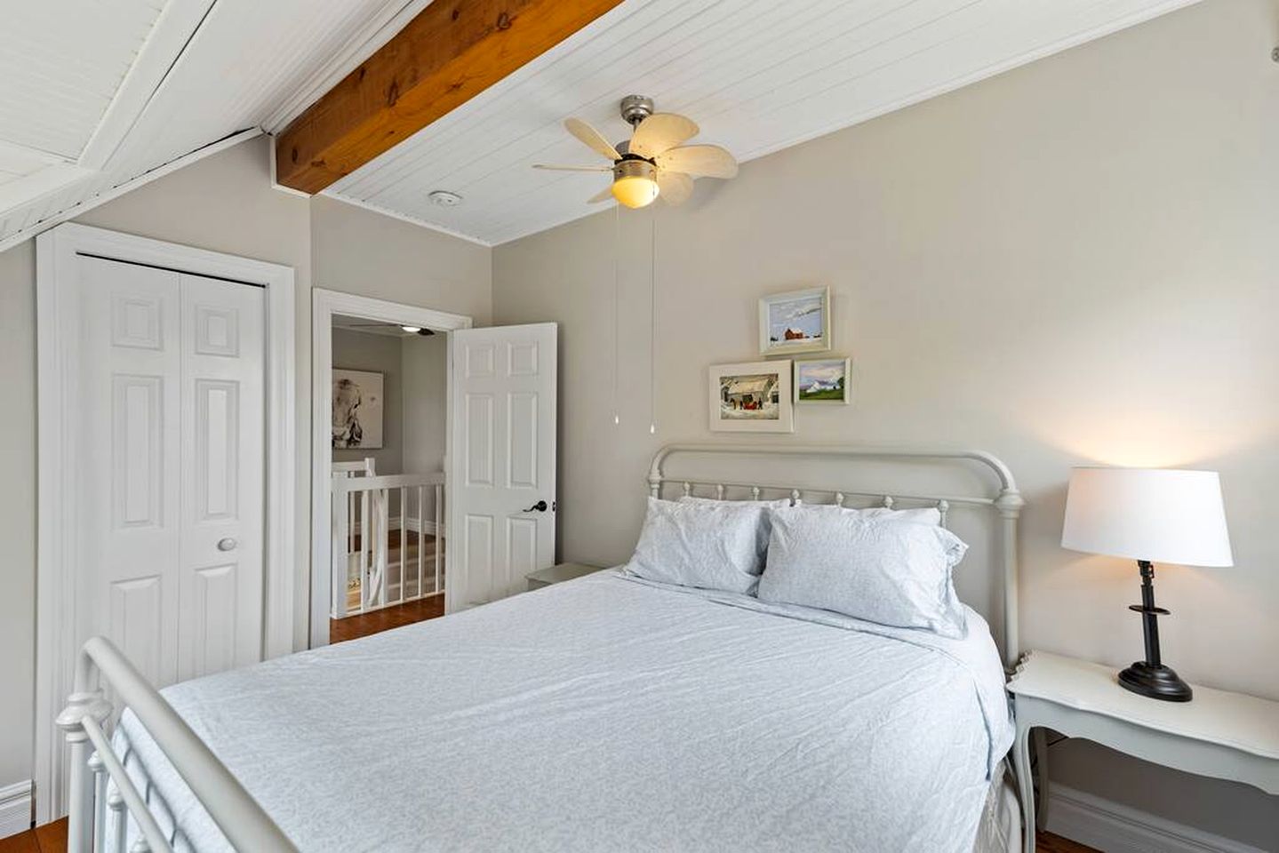 Secluded Riverfront Farmhouse with Pool, Hot Tub & Firepit in Ontario, Canada