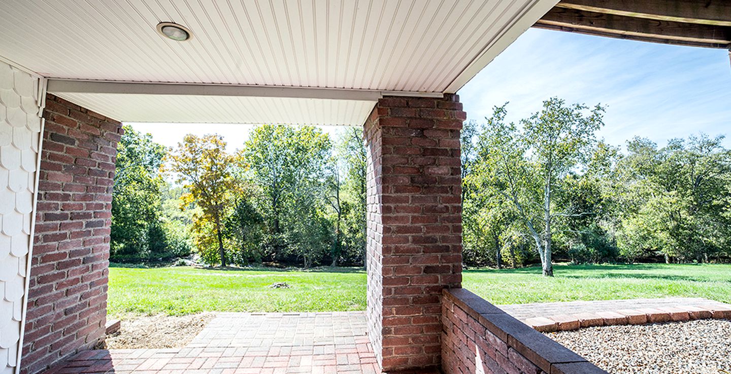 Chateau Nature Lodges 14421, Lexington, United States of