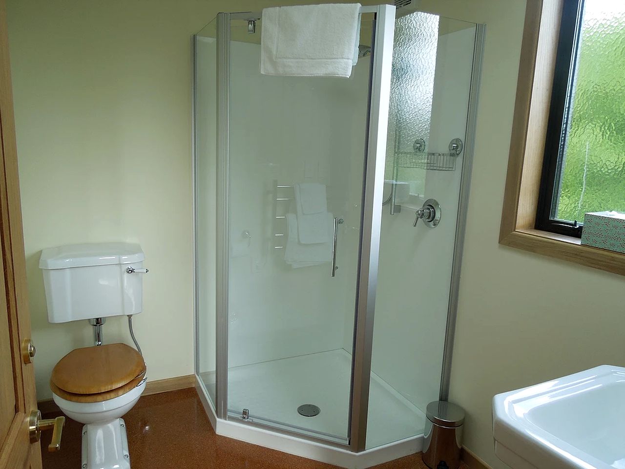 Cozy Bed and Breakfast Accommodation with a Garden in Lincoln, New Zealand