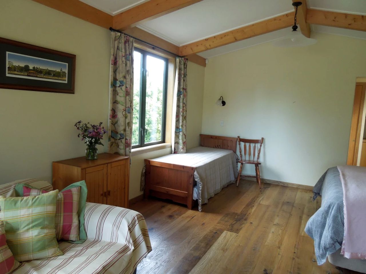 Cozy Bed and Breakfast Accommodation with a Garden in Lincoln, New Zealand