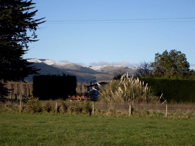 Nature Lodges (Christchurch, South Island, New Zealand)