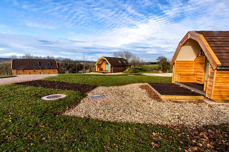 Vacation Rentals (United Kingdom, --, England)