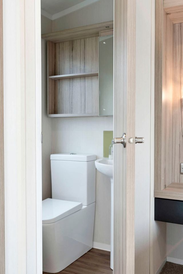 Relaxing Coastal Lodge Escape with Swimming Pool, Activities & Family-Friendly Comfort in Scotland, United Kingdom