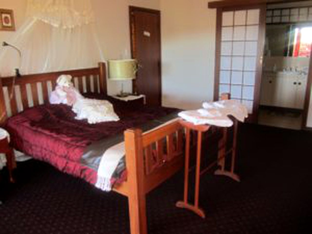 Nature Lodges (Wellington Mills, Western Australia, Australia)