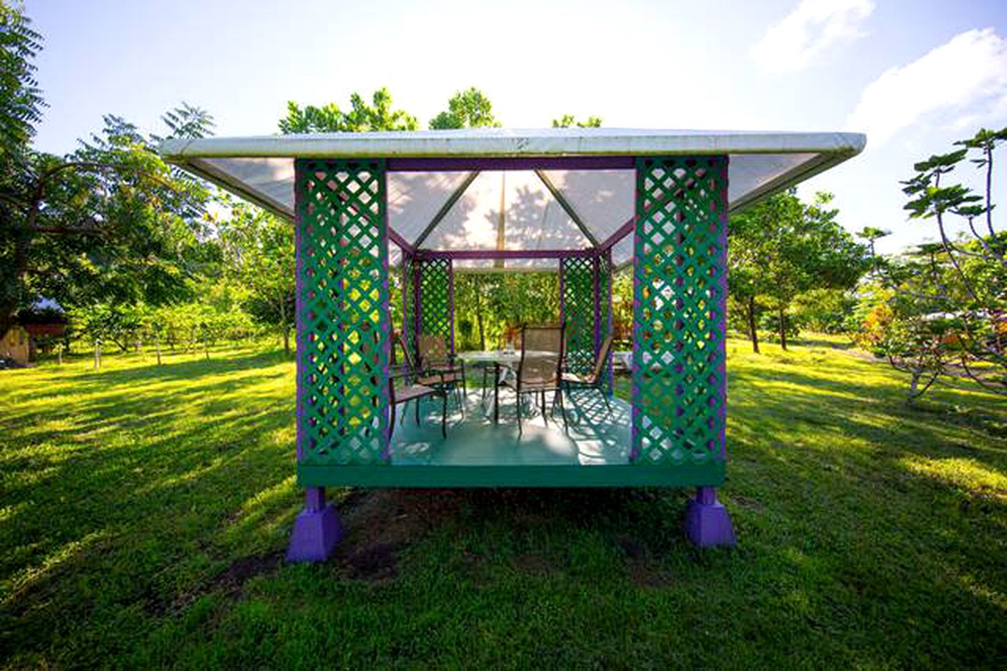 Secluded Cabin for a Yoga and Meditation Retreat on Hawaii Island