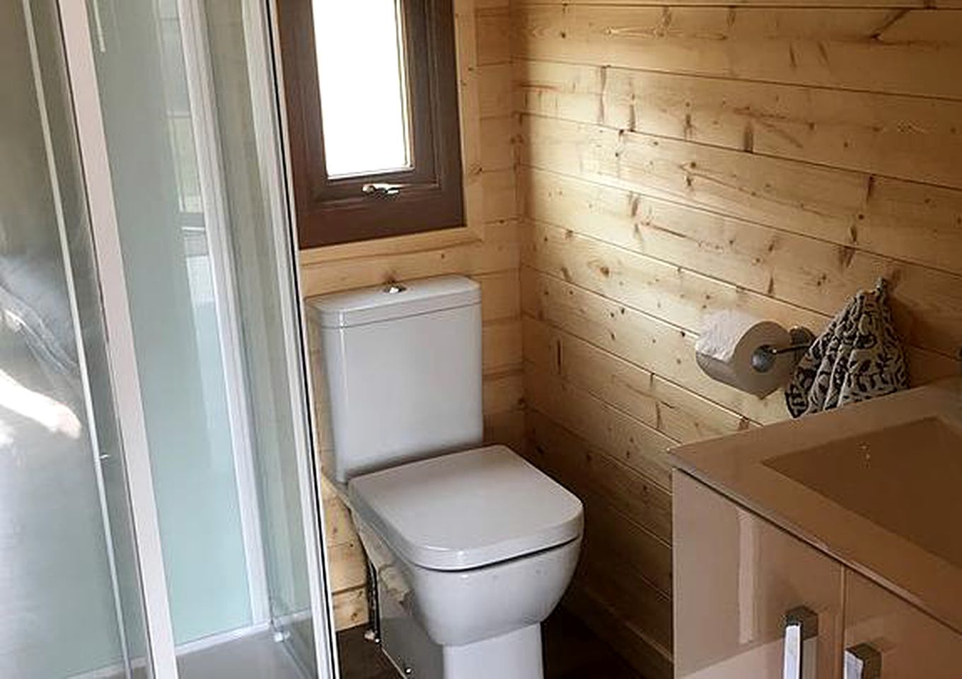 Delightful Pod Rental for a Holiday near the Peak District, Cheshire