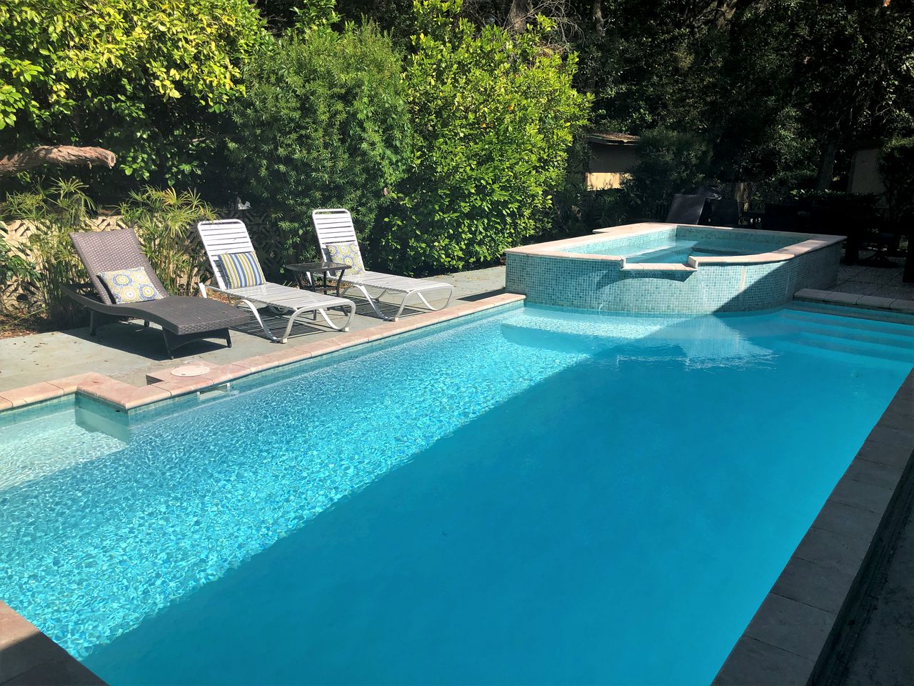 Luxurious Beach Cottage with Private Pool and Barbecue in Jekyll Island, Georgia