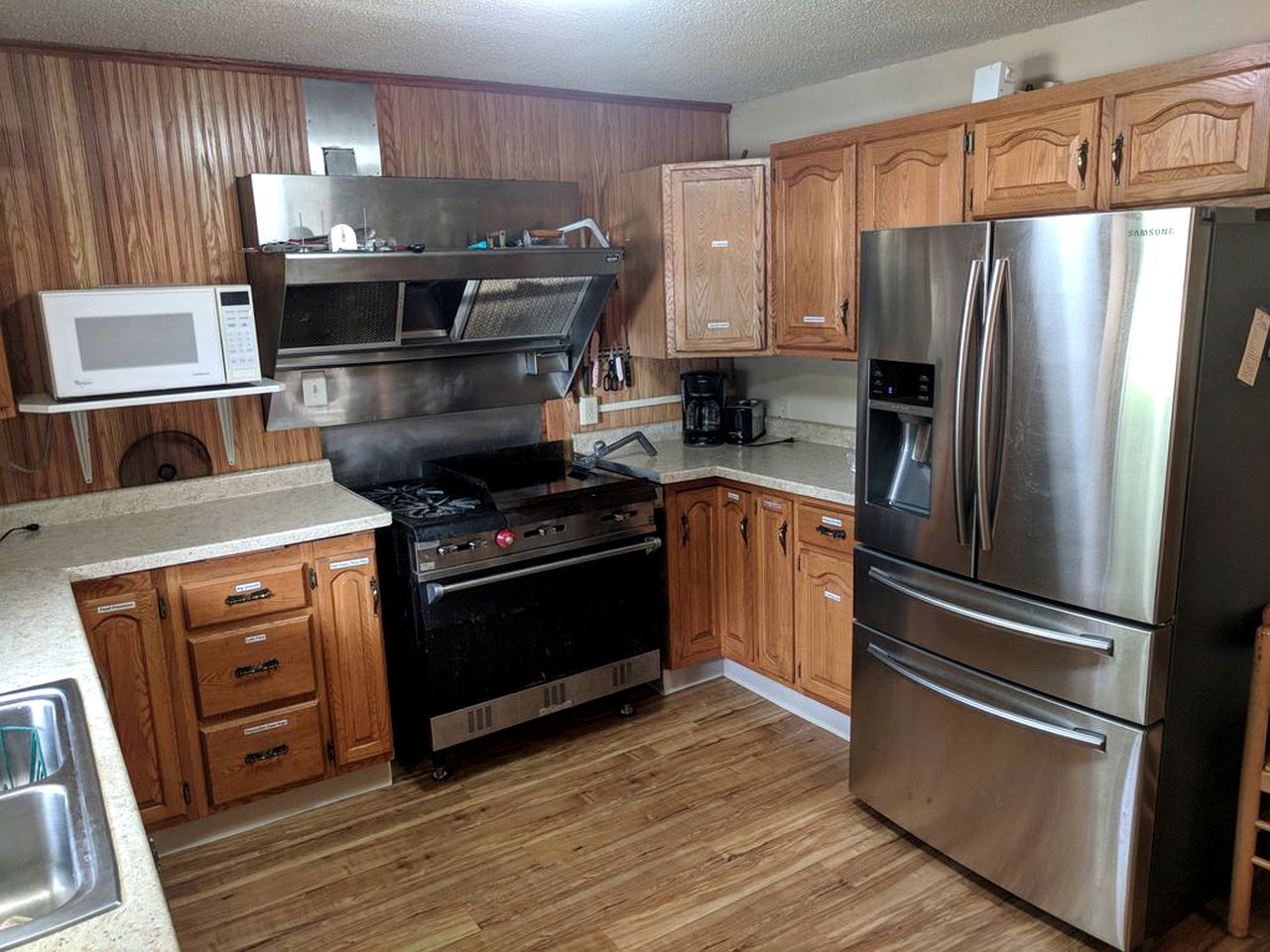 Spacious Vacation Cabin near Lac Qui Parle Lake in Dawson, Minnesota