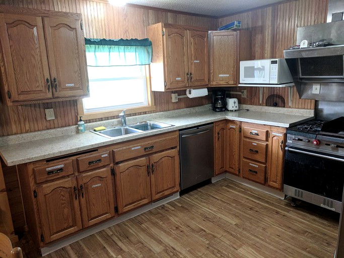 Cabins (Dawson, Minnesota, United States)