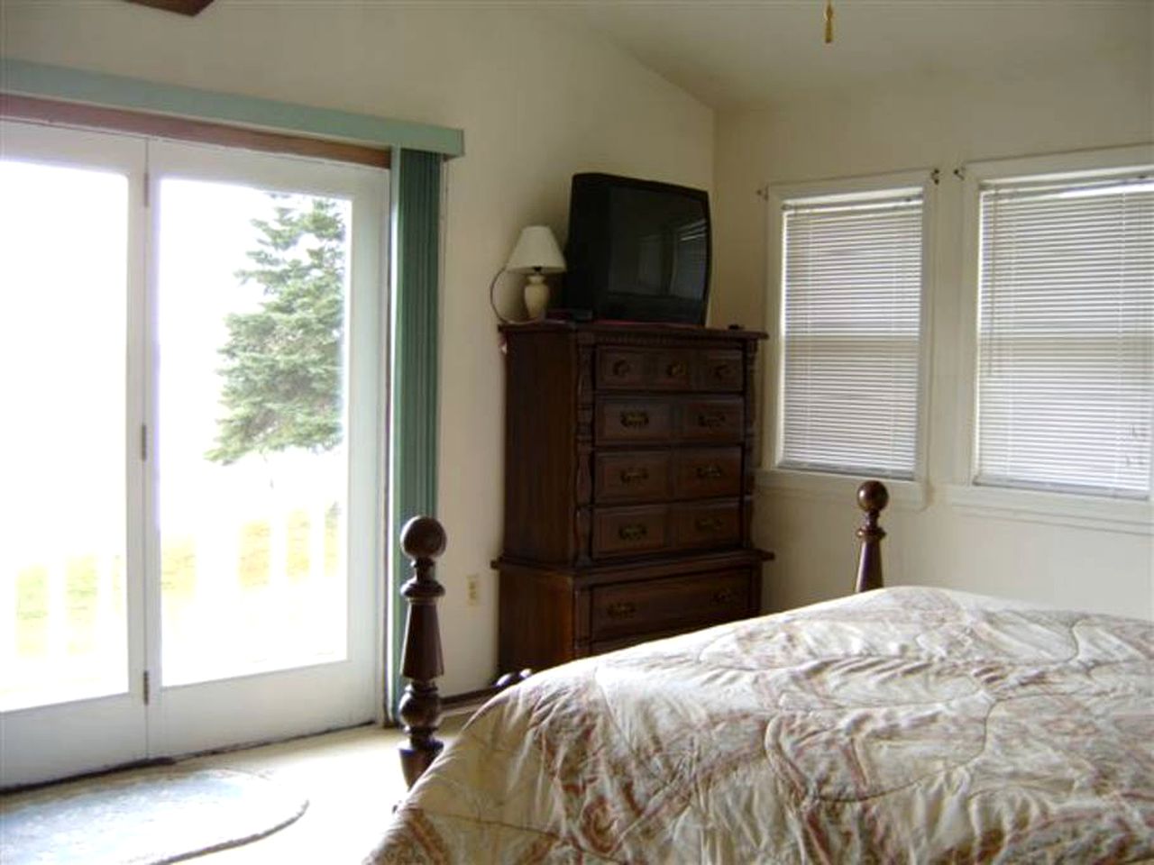 Cozy Lakeside Vacation Rental near St David, Maine