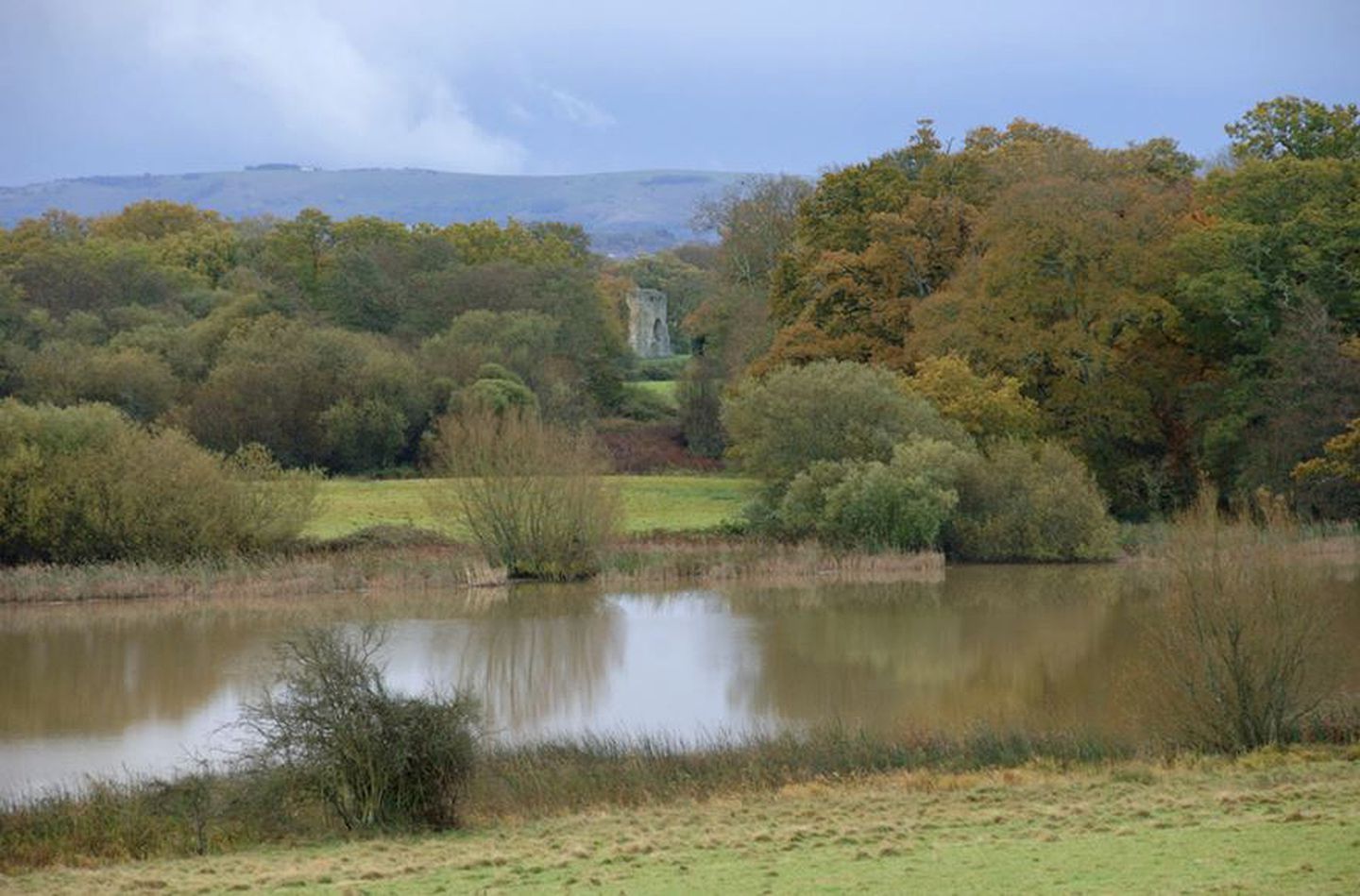 Charming Bell Tent Rental for a Romantic Getaway for Two in West Sussex, England