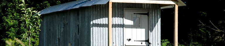 Huts (Horsham, England, United Kingdom)