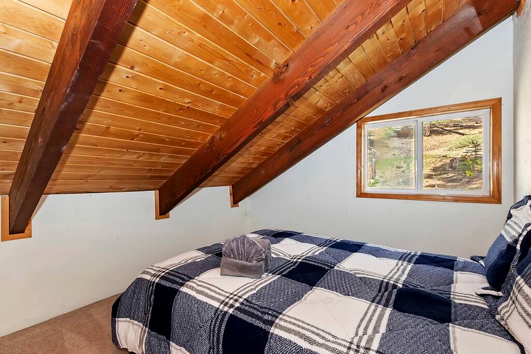Cabins (United States of America, Big Bear Lake, California)