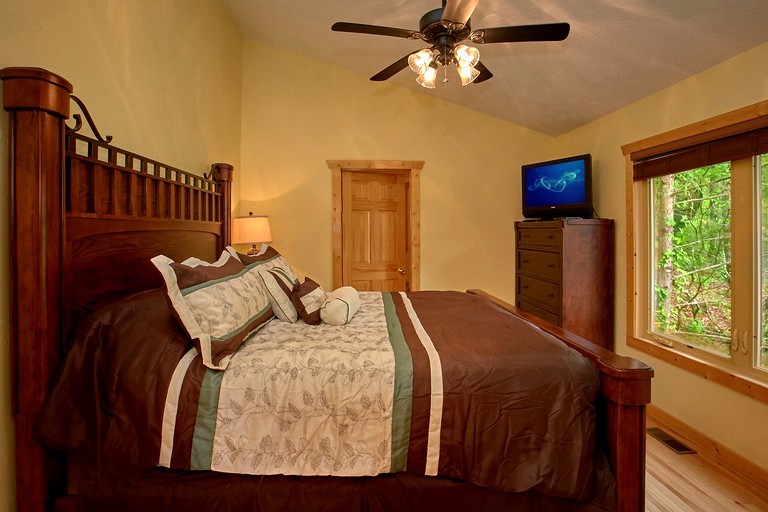 Cabins (United States, Gatlinburg, Tennessee)