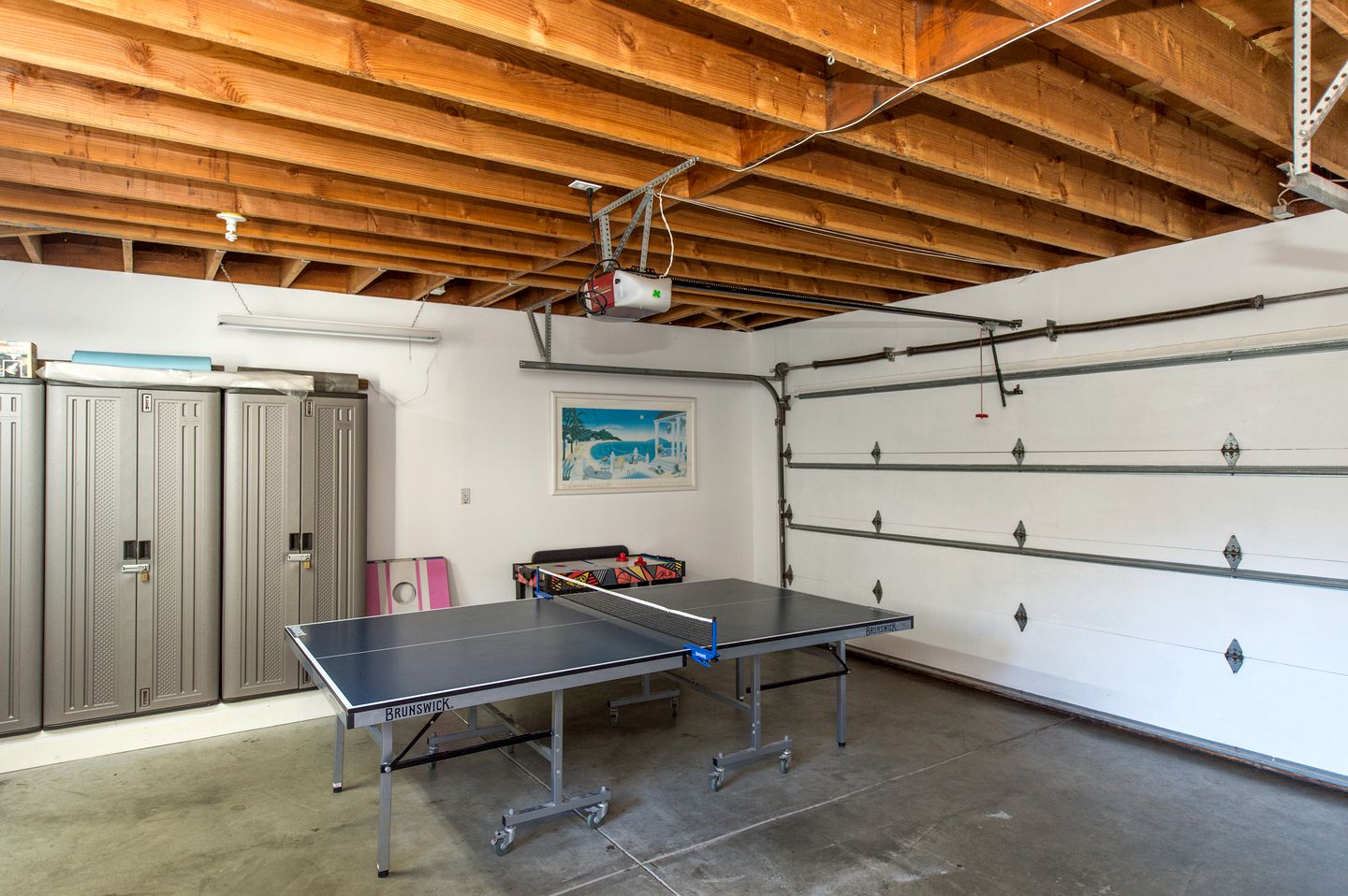 Family-Friendly Beach House Rental with Hot Tub Perfect for Glamping in Northern California