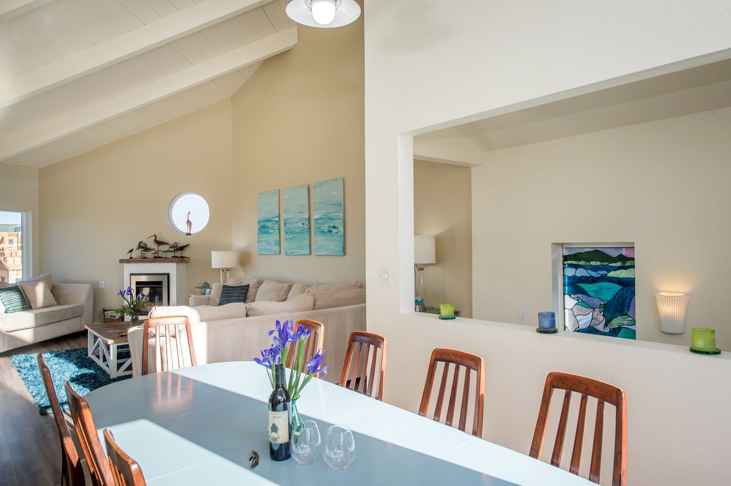 Family-Friendly Beach House Rental with Hot Tub Perfect for Glamping in Northern California