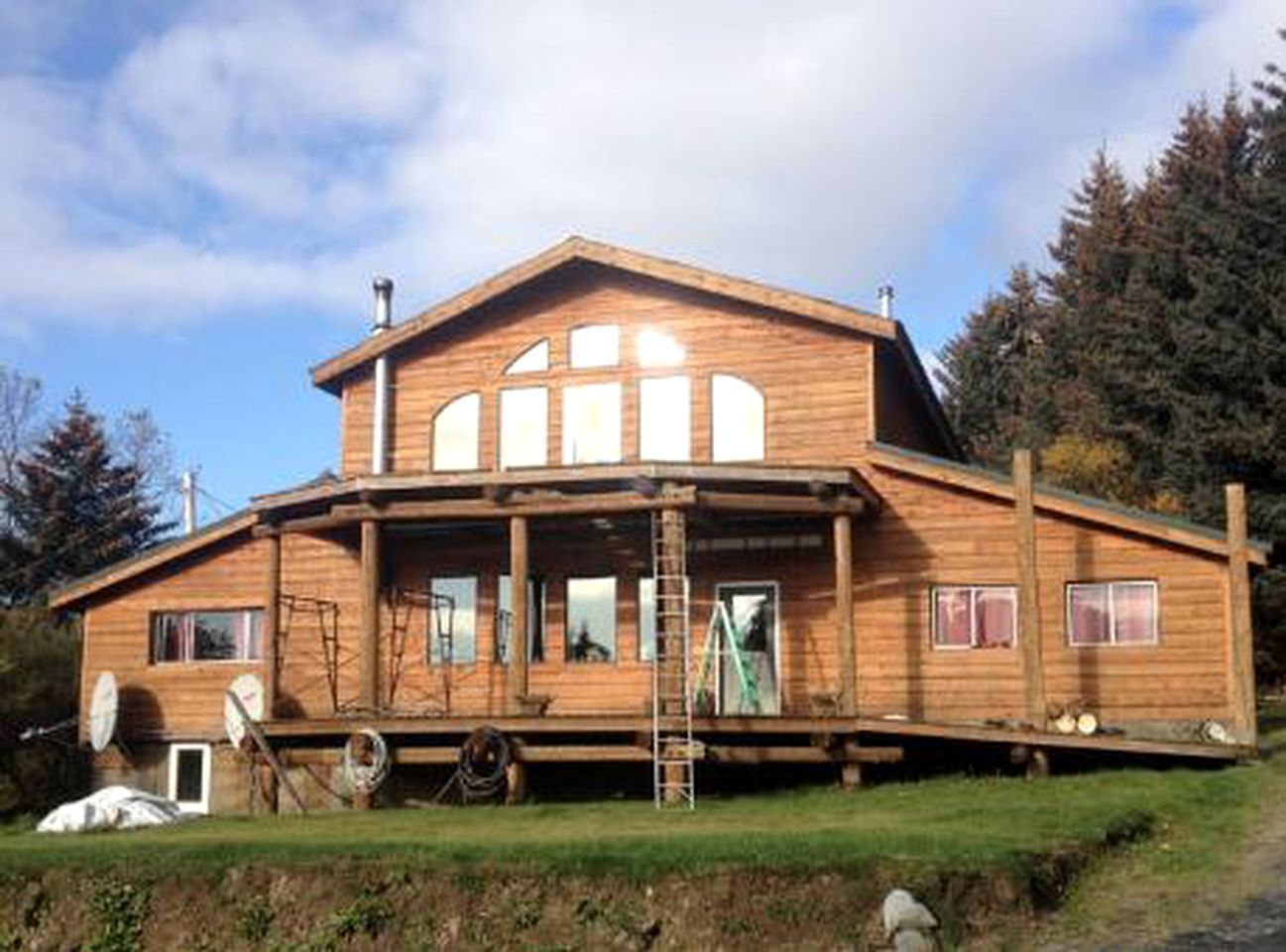 Rustic Room Rental in a Lodge for a Fishing Vacation on Kodiak Island, Alaska