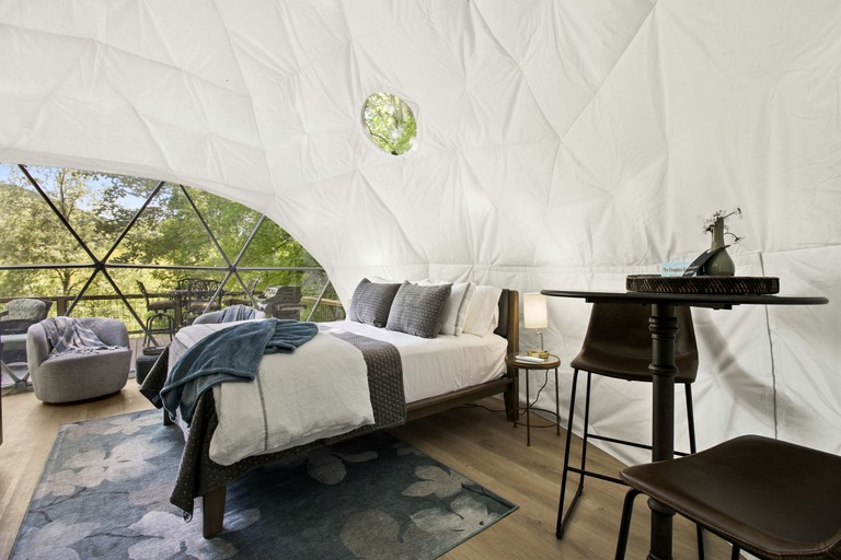 Domes (United States of America, Creston, North Carolina)