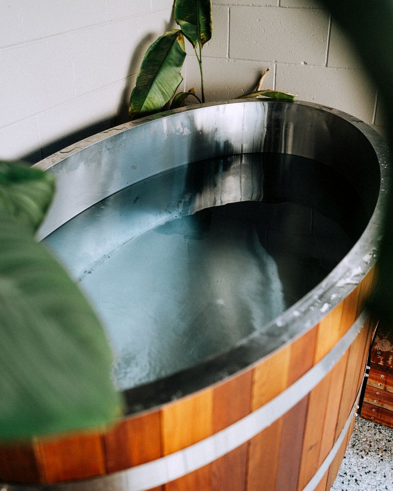 Secluded Mountain Cabin with Private Sauna & Ice-Bath Near Springbrook, Mudgeeraba, Queensland