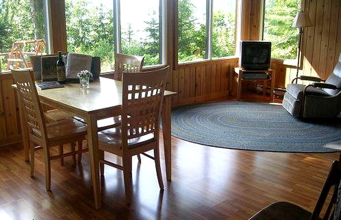 Secluded Lakefront Cabin Rental on Kootenay Lake with Private Beach, British Columbia