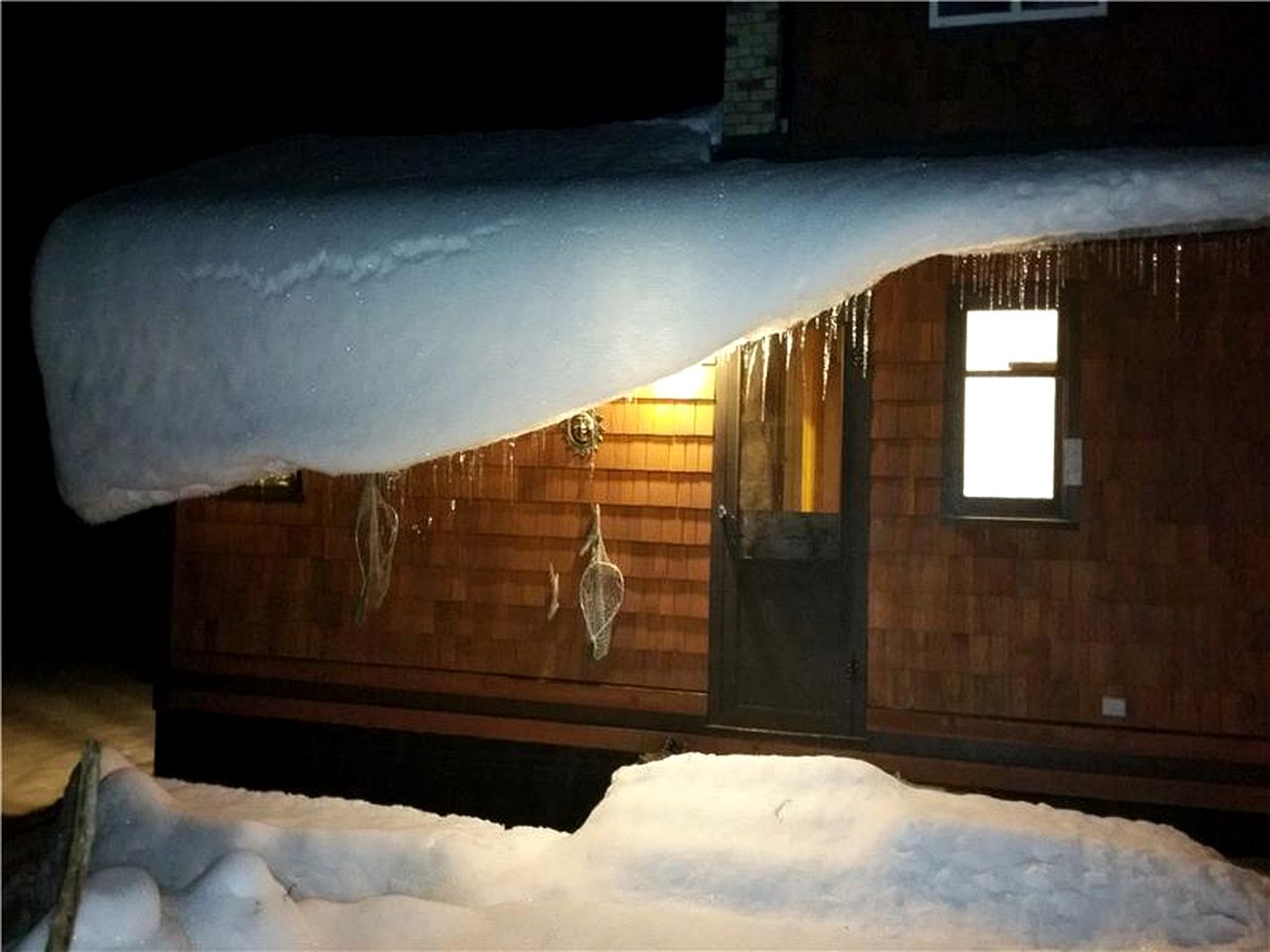 Secluded Lakefront Cabin Rental on Kootenay Lake with Private Beach, British Columbia