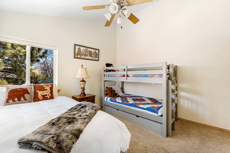Vacation Rentals (United States of America, Moonridge, California)