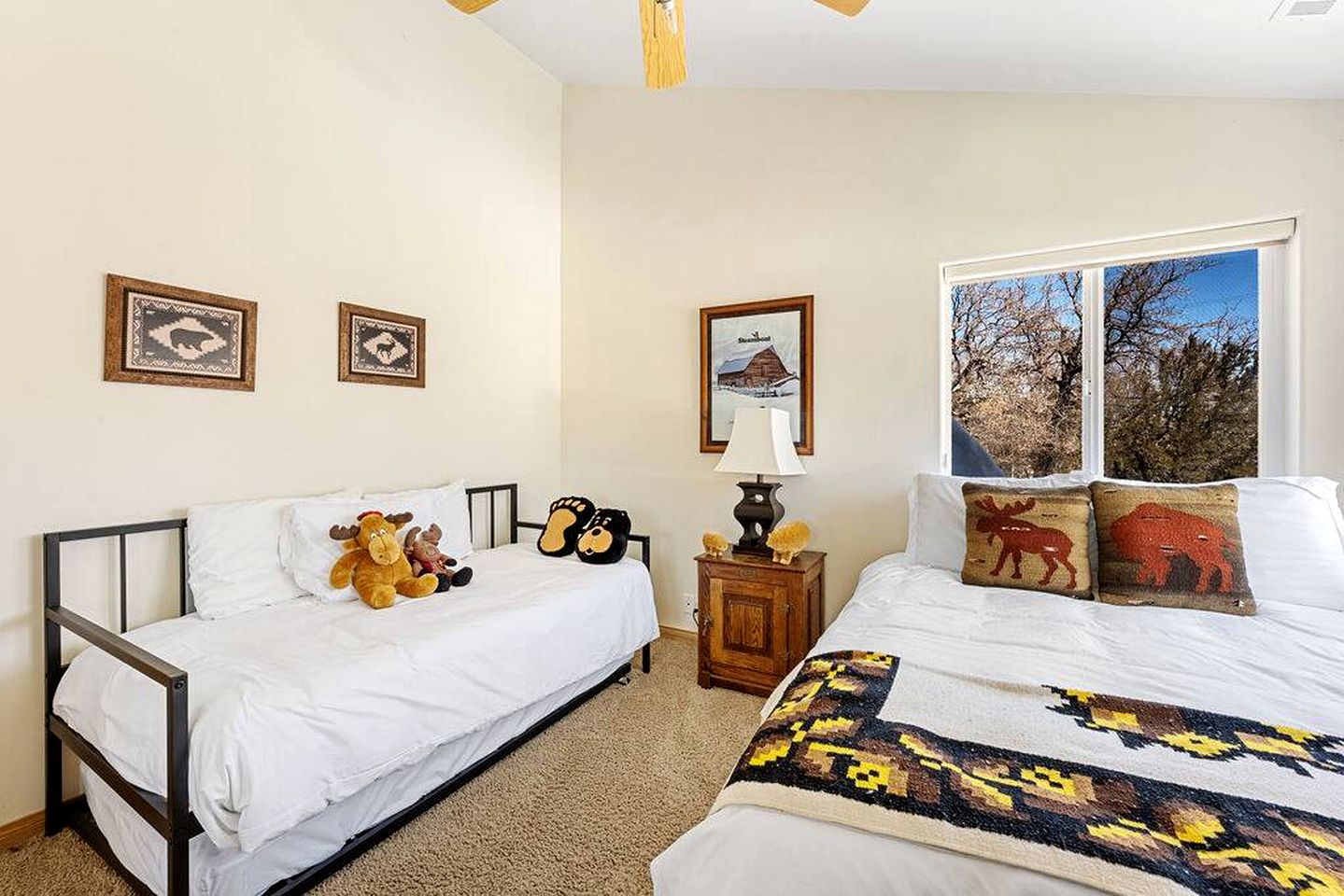 Ultimate Comfort: Cabin with Hot Tub near Big Bear Lake, California