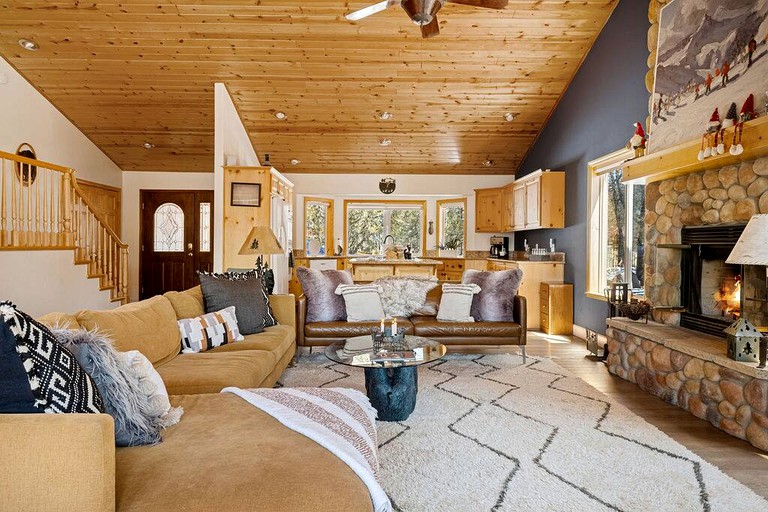 Vacation Rentals (United States of America, Moonridge, California)
