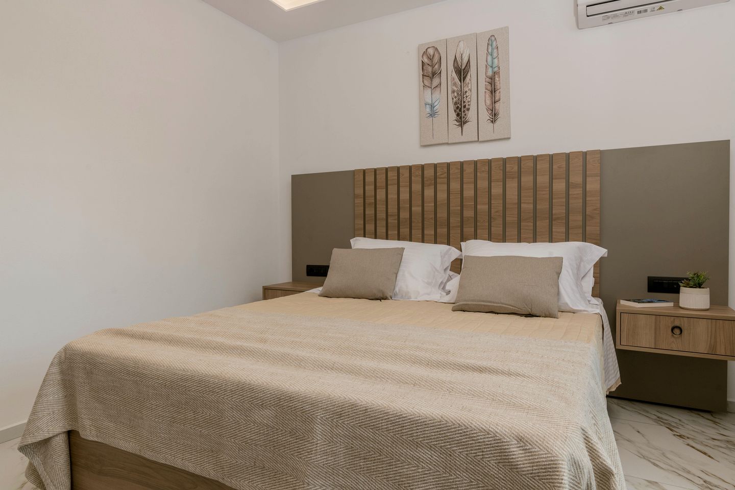 Luxurious Family Retreat with Private Pool in Mouzaki, Zakynthos