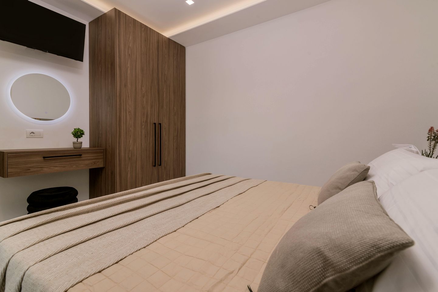 Luxurious Family Retreat with Private Pool in Mouzaki, Zakynthos