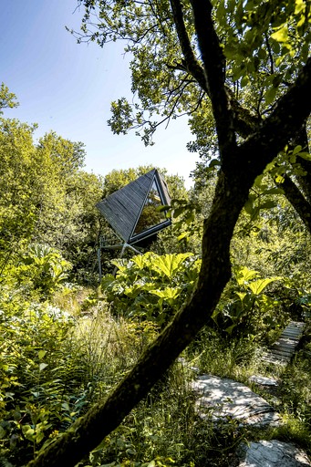 Tree Houses (United Kingdom, Tintagel, England)