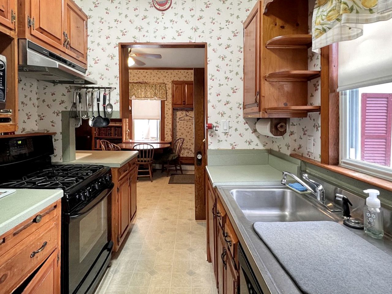 Enchanting Escape in Maine: Experience Glamping Magic in York Beach