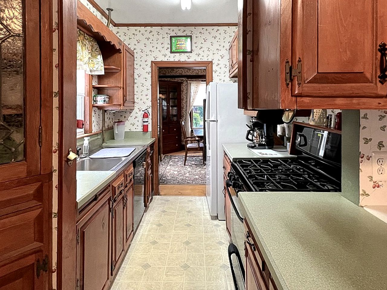 Enchanting Escape in Maine: Experience Glamping Magic in York Beach