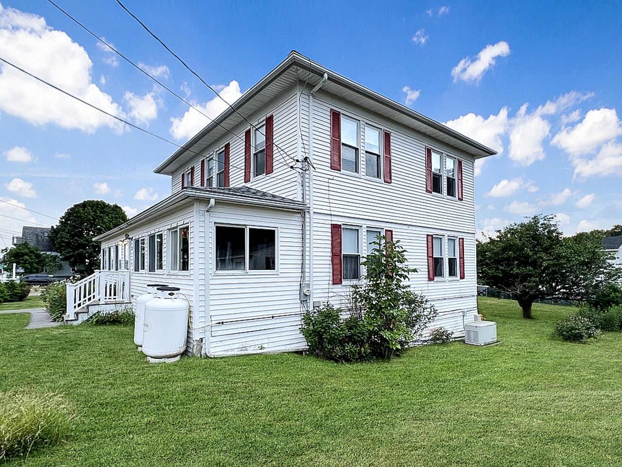 Enchanting Escape in Maine: Experience Glamping Magic in York Beach