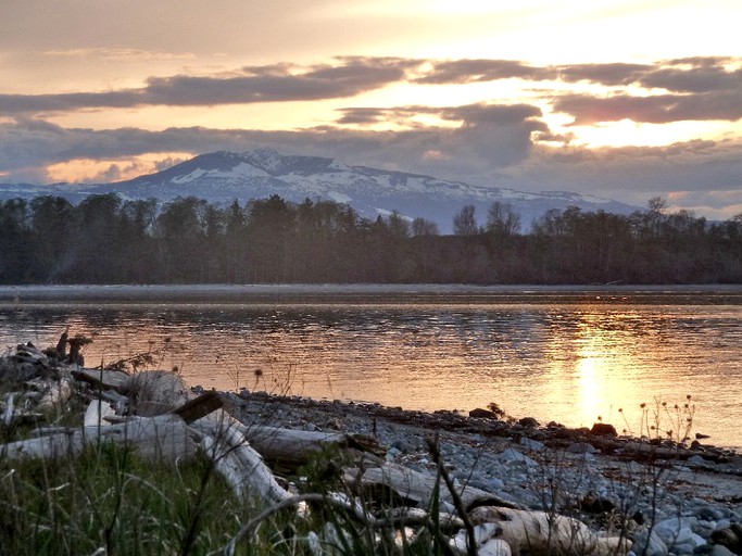 Nature Lodges (Comox, British Columbia, Canada)