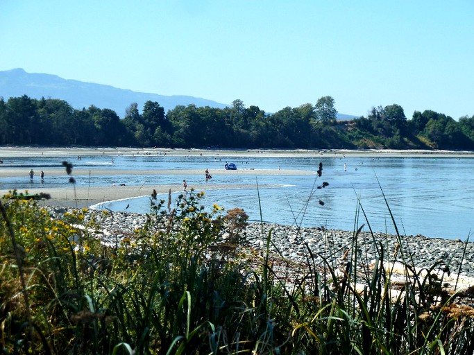 Nature Lodges (Comox, British Columbia, Canada)