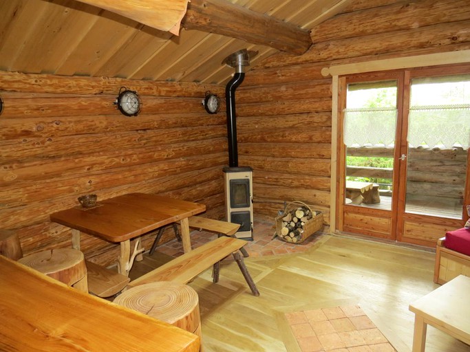 Log Cabins (Saint-Martial-de-Gimel, Nouvelle-Aquitaine, France)