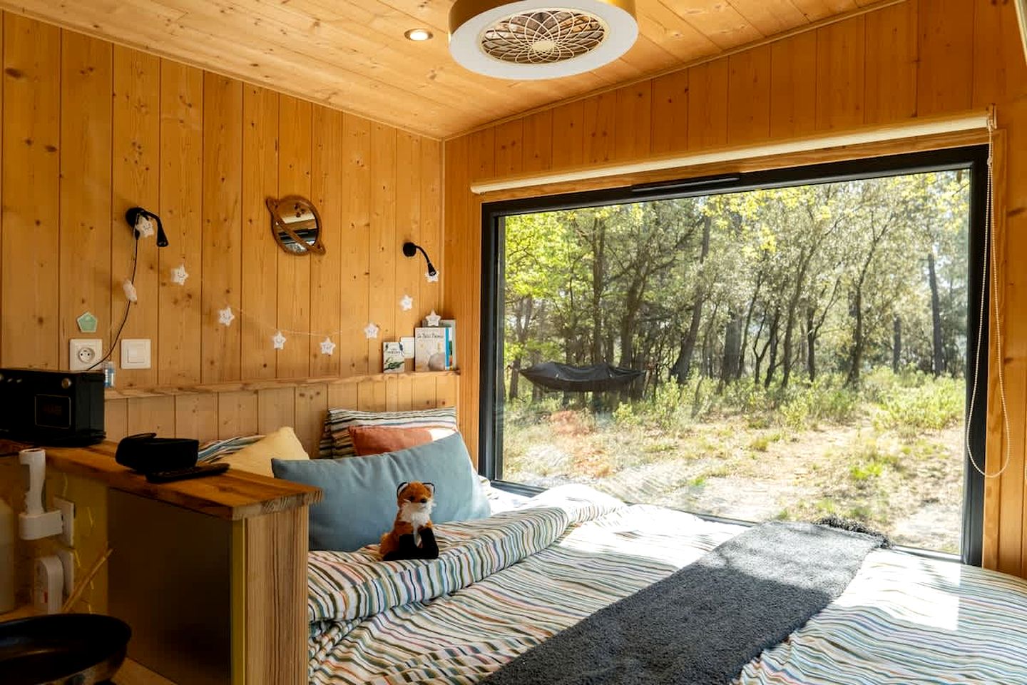 Charming Eco-Friendly Forest Refuge with Outdoor Living Near Mondragon, France