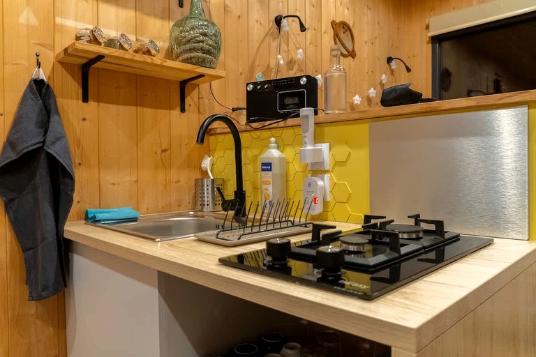 Vacation Rentals (France, --, Provence-Alpes-Côte d'Azur)