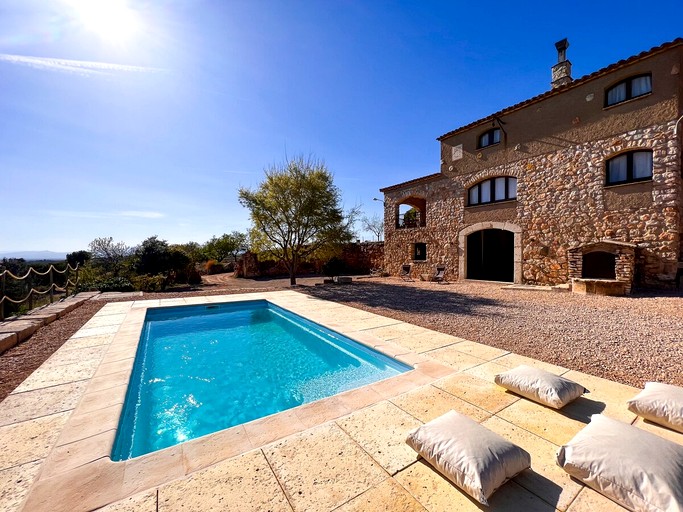 Villas (Spain, Torrelles de Foix, Catalonia)