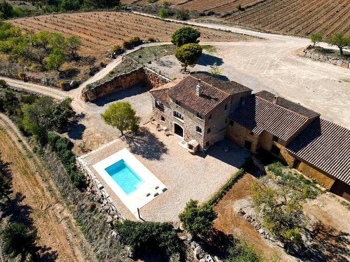 Villas (Spain, Torrelles de Foix, Catalonia)